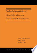 Fréchet differentiability of Lipschitz functions and porous sets in Banach spaces